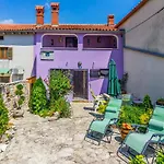 House 561 Prázdninový dům Rakalj